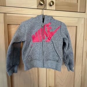 Nike Kids Hoodie in Gray with Pink Logo
